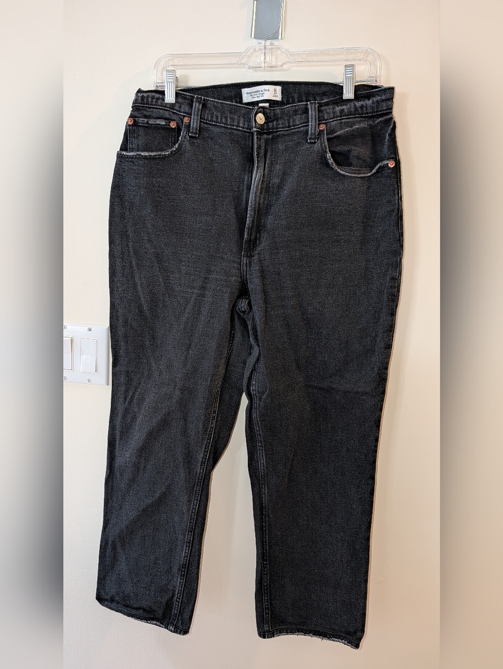 Abercrombie & Fitch Black High Rise Ankle Straight Jeans--Curve Love, Long